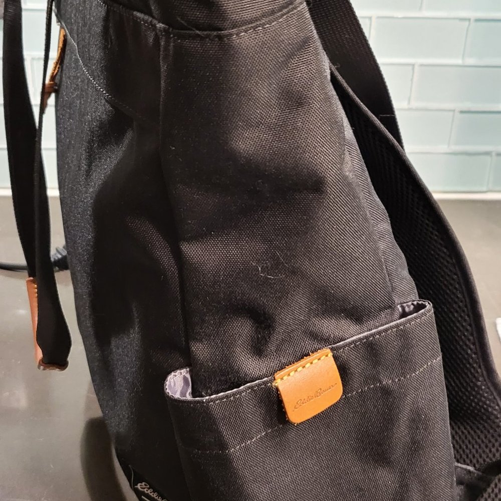 Eddie Bauer Computer Bag, convertible Shoulder bag/Back pack